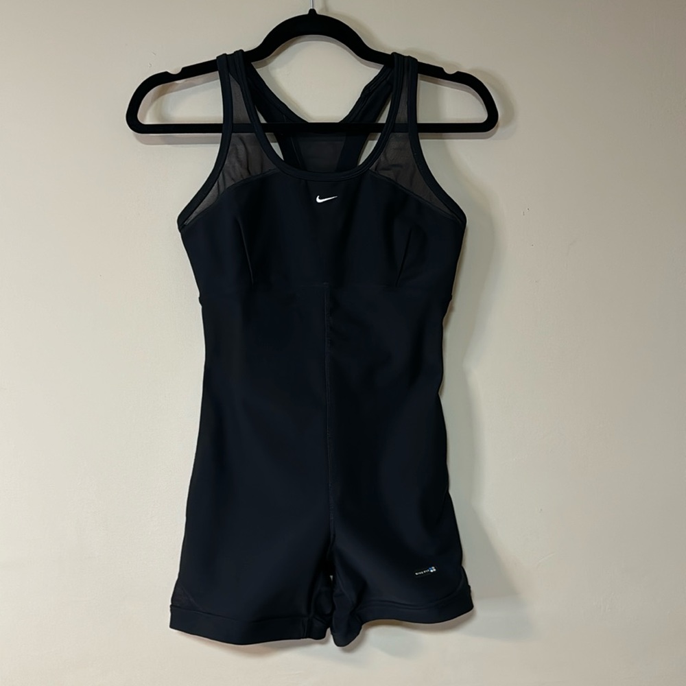 [L] Nike Bodysuit
